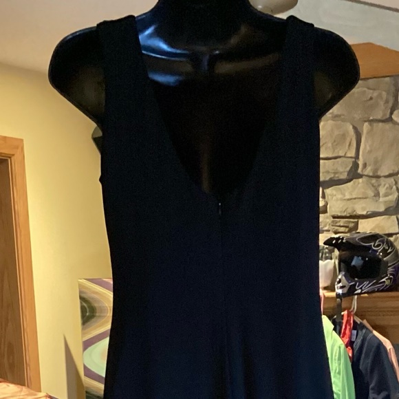 JACKIE JON NY BLACK CREAM EMBELLISHED FORMAL SLEEVELESS MAXI DRESS SZ. 4 - Picture 14 of 16